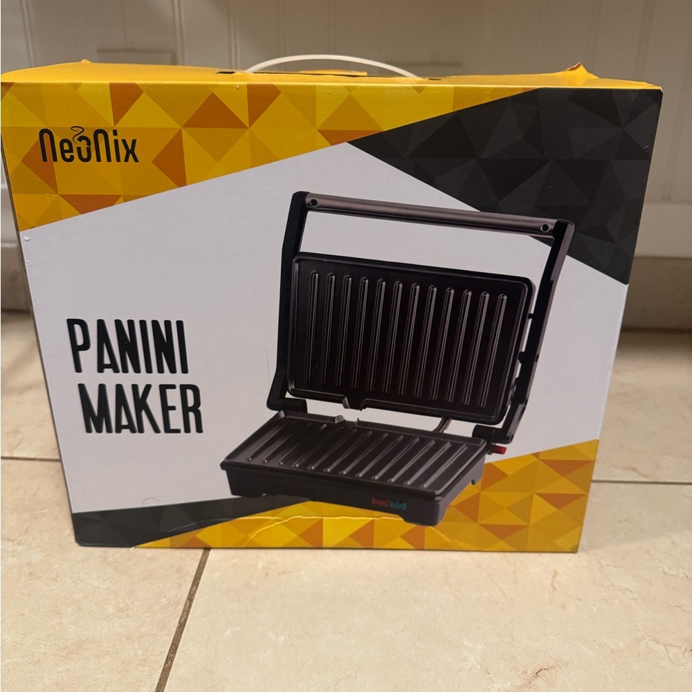 NeoNix Panini Maker with Black and Yellow Design